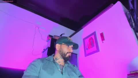 Snapshot of camilomayer chatting on September 2025 02:19:01 PM Camilo online show from September 2025 02:19:01 PM