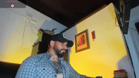 Snapshot of camilomayer chatting on September 2025 06:11:02 PM Camilo online show from September 2025 06:11:02 PM