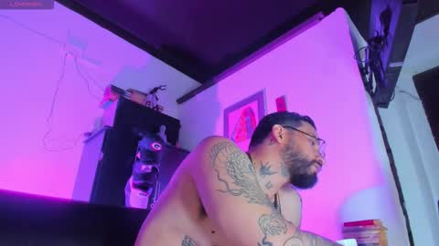 Snapshot of camilomayer chatting on October 2025 01:53:02 PM Camilo online show from October 2025 01:53:02 PM