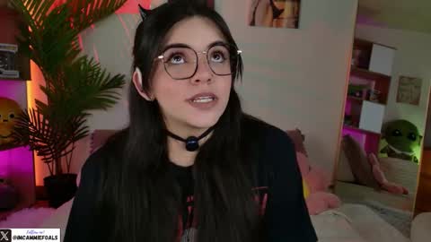   Lets reach 200 thumbs up  online show from September 2025 07:02:02 PM