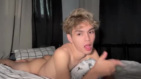 Snapshot of camwithethan chatting on February 2026 03:14:02 AM Ethan online show from February 2026 03:14:02 AM