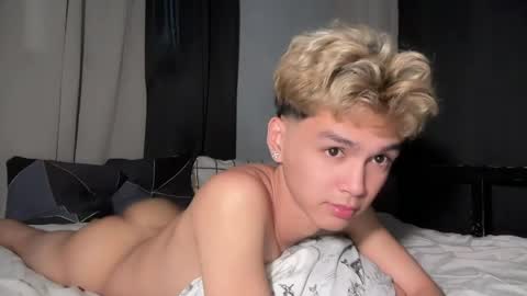 Snapshot of camwithethan chatting on March 2026 08:26:01 AM Ethan online show from March 2026 08:26:01 AM