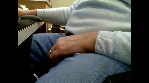 Snapshot of can1cum4u chatting on January 2025 09:15:02 PM can1cum4u online show from January 2025 09:15:02 PM