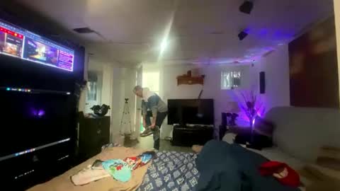 Snapshot of canadaguuy78 chatting on April 2026 03:20:02 PM CanadaGuy1978 online show from April 2026 03:20:02 PM