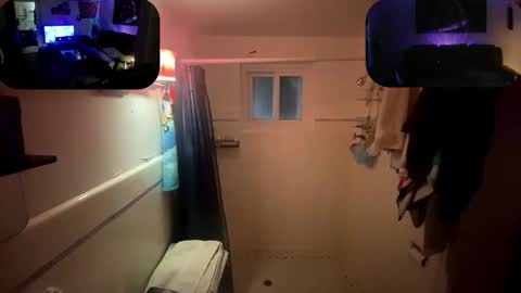 Snapshot of canadaguuy78 chatting on April 2026 11:54:02 AM CanadaGuy1978 online show from April 2026 11:54:02 AM