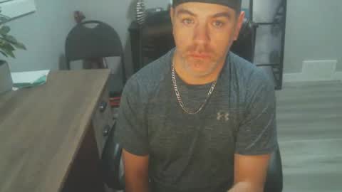 CanadianBacon6969 online show from December 2025 08:43:01 AM
