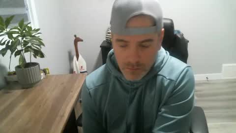 CanadianBacon6969 online show from March 2026 01:33:02 AM