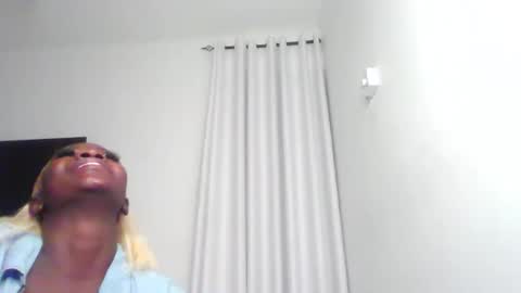 Snapshot of canah2003 chatting on December 2025 08:51:01 PM Canah online show from December 2025 08:51:01 PM