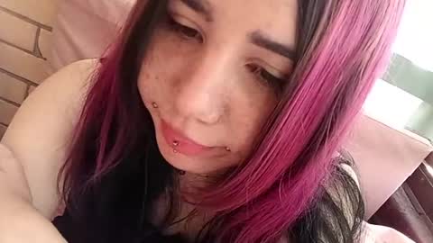 Mari online show from June 2026 11:31:02 PM