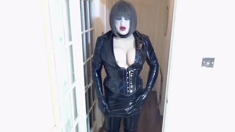 Snapshot of candi_smokes chatting on December 2024 07:50:02 PM candi smokes online show from December 2024 07:50:02 PM