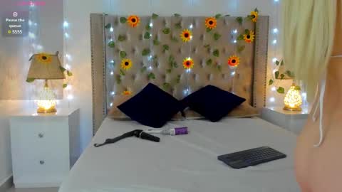 Snapshot of candiegilson__ chatting on March 2025 07:37:02 PM Candie online show from March 2025 07:37:02 PM