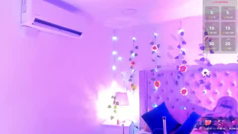 Snapshot of candiegilson__ chatting on October 2025 12:46:01 PM Candie online show from October 2025 12:46:01 PM