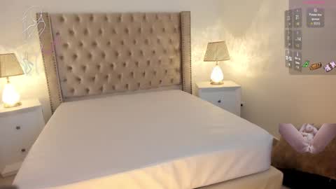 Snapshot of candiegilson__ chatting on October 2025 11:25:01 AM Candie online show from October 2025 11:25:01 AM