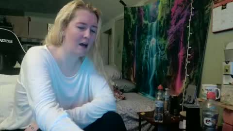 Candi online show from May 2026 03:53:01 PM