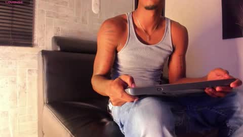 Snapshot of candresruiz chatting on September 2025 11:34:02 AM candresruiz online show from September 2025 11:34:02 AM