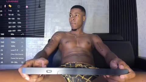 Snapshot of candresruiz chatting on October 2025 11:19:01 AM candresruiz online show from October 2025 11:19:01 AM