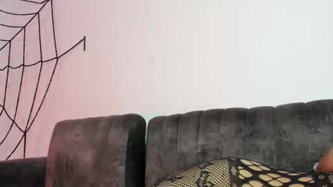 Dayan Camila online show from October 2025 07:31:01 AM