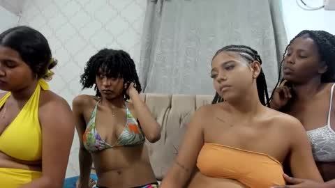 candy_ebony18_ online show from October 2025 06:31:01 PM