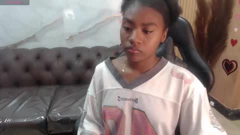 Snapshot of candy_ebony_tf chatting on February 2026 12:23:02 PM candy online show from February 2026 12:23:02 PM