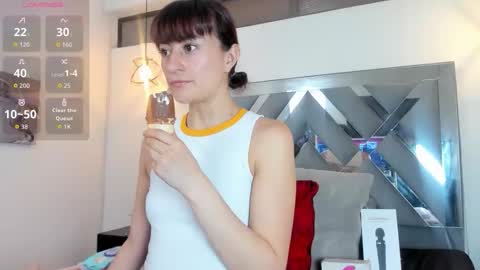 Snapshot of candy_hott7 chatting on November 2025 08:02:01 PM Candy hot online show from November 2025 08:02:01 PM