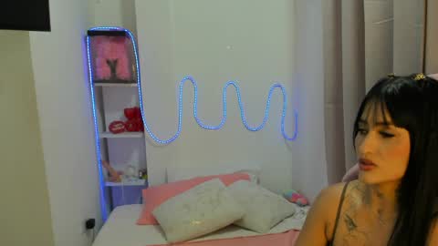 candy_kitty7343 online show from May 2026 04:42:01 AM