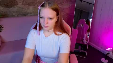 Snapshot of candy_lir chatting on February 2026 09:13:02 AM Candy online show from February 2026 09:13:02 AM