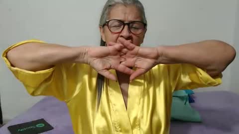 candy online show from September 2025 12:40:02 PM