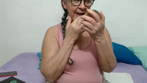 candy online show from October 2025 11:35:01 PM