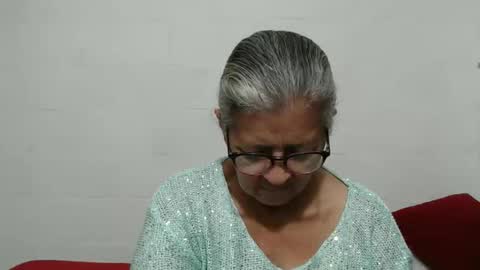 candy online show from October 2025 11:20:02 AM