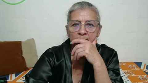 candy online show from February 2026 01:06:01 AM