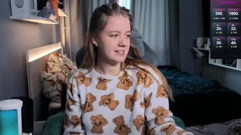 Snapshot of candy_meggie chatting on March 2025 12:48:02 PM Megan online show from March 2025 12:48:02 PM