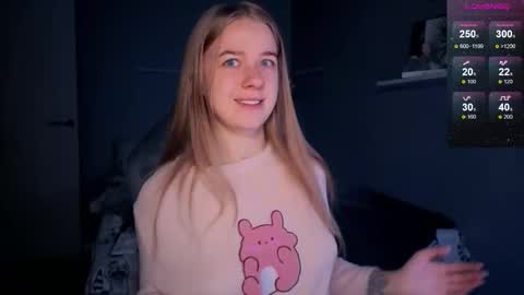 Snapshot of candy_meggie chatting on September 2025 06:23:02 PM Megan online show from September 2025 06:23:02 PM