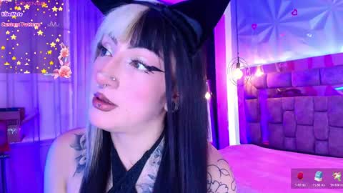Ania online show from April 2026 12:29:02 PM