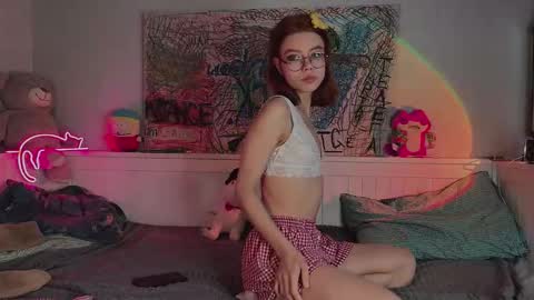 Snapshot of candybeee chatting on November 2025 11:58:02 PM candybeee online show from November 2025 11:58:02 PM