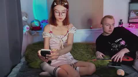 Snapshot of candybeee chatting on November 2025 04:22:02 PM candybeee online show from November 2025 04:22:02 PM