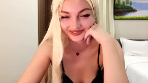 Snapshot of candycathc chatting on June 2026 01:20:02 PM candycathc online show from June 2026 01:20:02 PM
