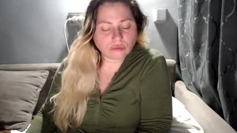 Laura online show from March 2026 04:45:02 AM