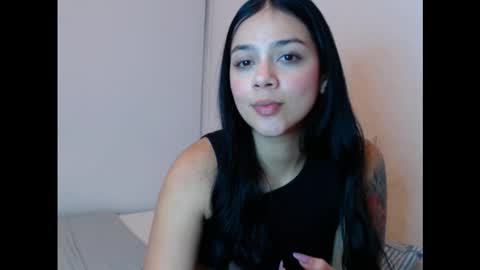 Sara online show from November 2025 01:48:02 AM