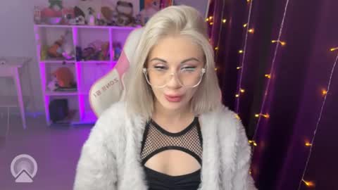 You can call me HH online show from September 2025 06:42:01 PM