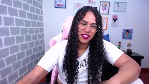 Snapshot of candyhot_sex chatting on December 2024 12:23:01 AM Karen online show from December 2024 12:23:01 AM