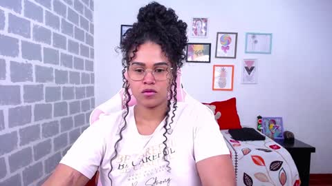 Snapshot of candyhot_sex chatting on December 2024 05:38:01 AM Karen online show from December 2024 05:38:01 AM