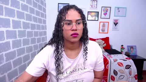 Snapshot of candyhot_sex chatting on January 2025 07:56:02 PM Karen online show from January 2025 07:56:02 PM