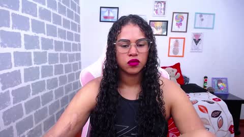 Snapshot of candyhot_sex chatting on January 2025 06:16:01 PM Karen online show from January 2025 06:16:01 PM