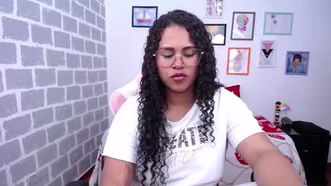 Snapshot of candyhot_sex chatting on February 2025 02:03:02 AM Karen online show from February 2025 02:03:02 AM