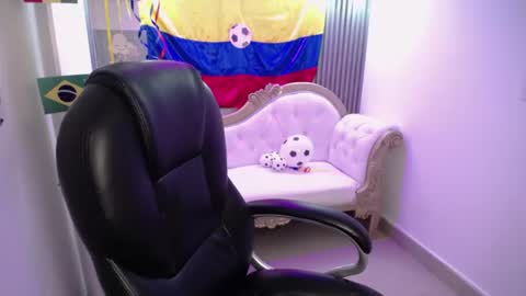 candy online show from July 2026 03:23:01 AM