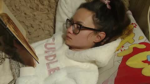 say meow and send tip  online show from January 2025 10:34:01 PM