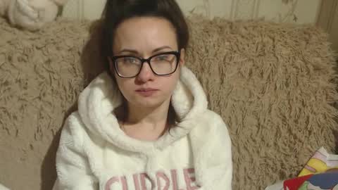 say meow and send tip  online show from February 2025 12:57:02 PM