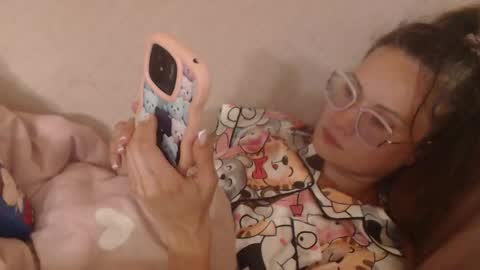 say meow and send tip  online show from May 2026 07:11:01 PM