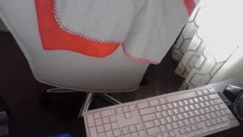 Snapshot of candyland022 chatting on March 2026 04:01:01 PM candyland022 online show from March 2026 04:01:01 PM