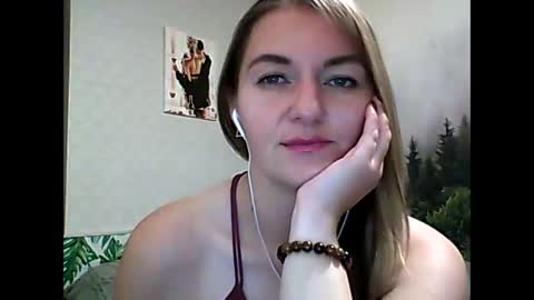 Snapshot of candyolime chatting on October 2025 08:40:02 PM Daisy online show from October 2025 08:40:02 PM